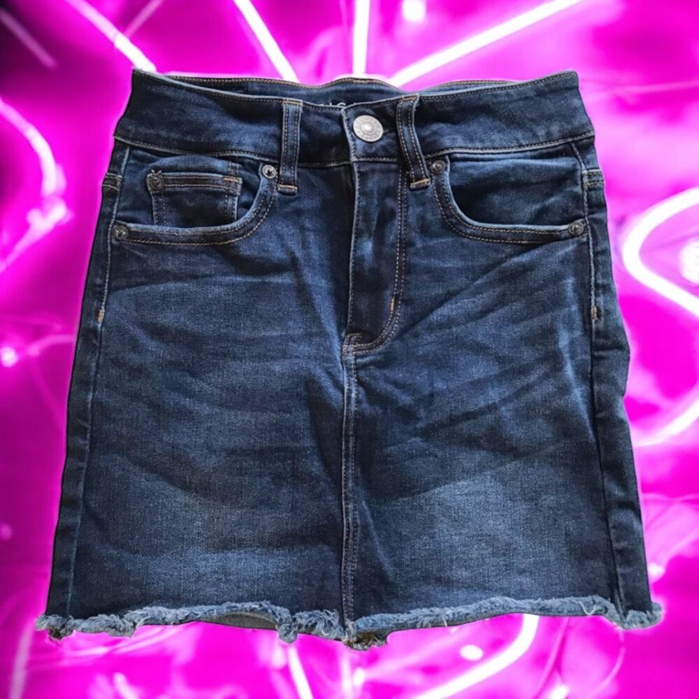 American Eagle Women's 00 Next Level Stretch Dark Wash Hi-Rise Mini Denim Skirt